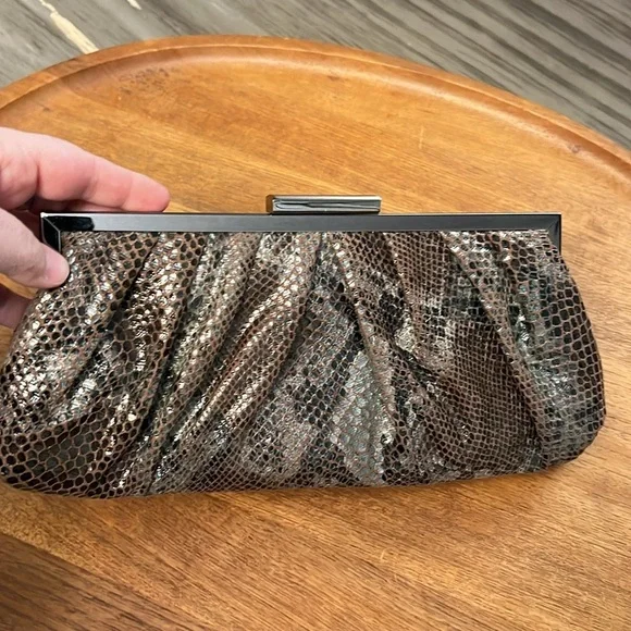 OLGA BERG SNAKESKIN CLUTCH/SHOULDER BAG - Picture 3 of 16